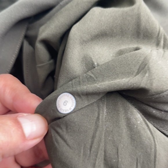 Lululemon Noir Pant Dark Olive size 6 - Picture 12 of 16